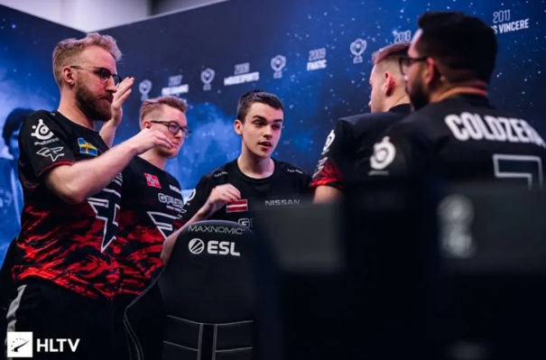 如今从费内 如今从费内