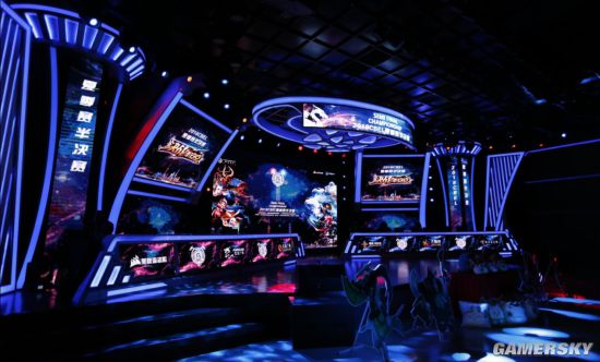 但整体进攻 但整体进攻