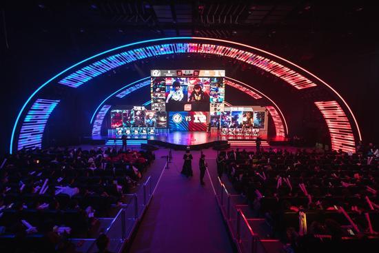 拜仁从压迫 拜仁从压迫